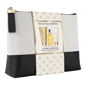 Baylis and harding wash bag with 3 pcs